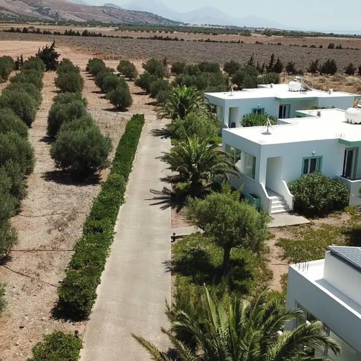 Notos Villas Франгокастелло Экстерьер фото